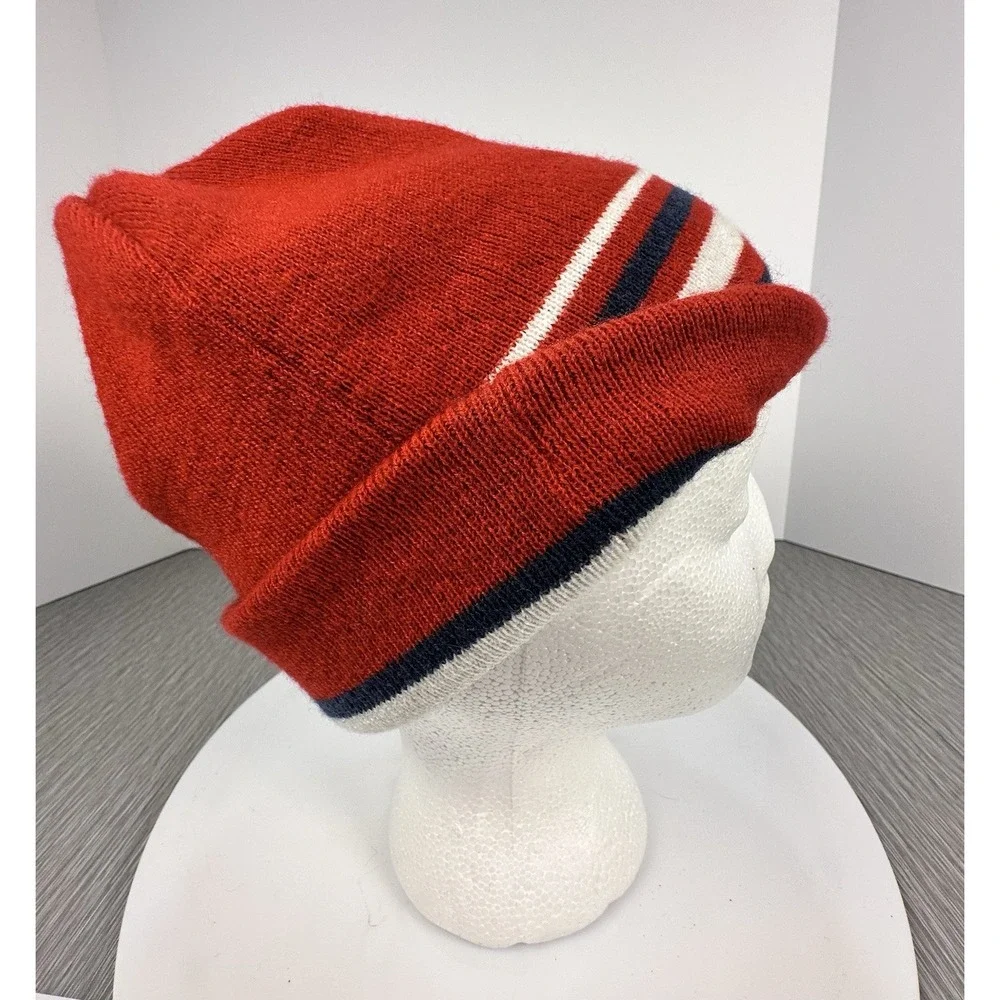 US Men's National SOCCER KNIT Beanie Hat: RED WHITE AND BLUE‎ Embroidered USA